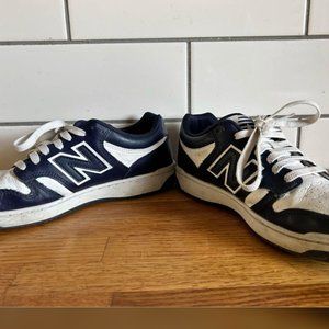 New Balance Sneakers - Navy & White